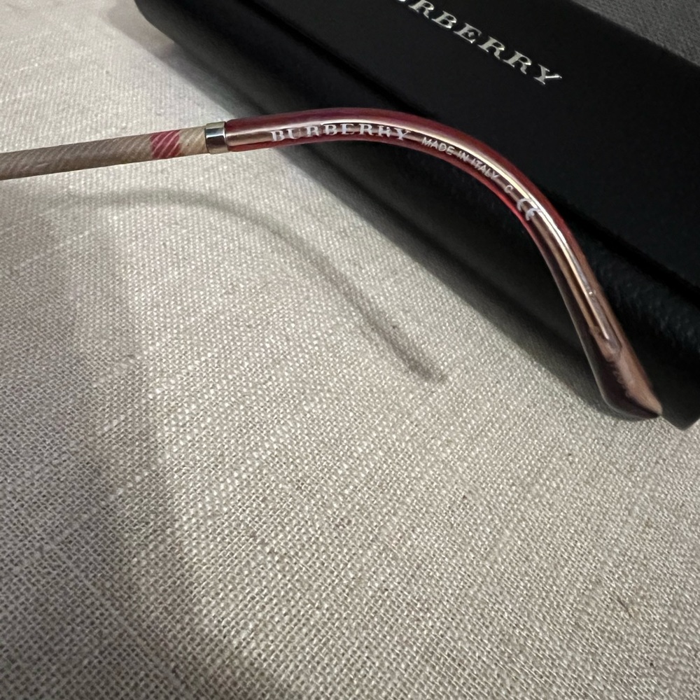 NWOT BURBERRY B4239 HERITAGE Check Havana Brown Frame Sunglasses & Burberry Case - Picture 9 of 15